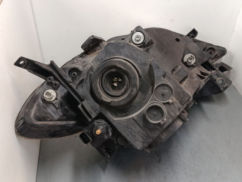 Recambio de faro izquierdo para honda fr-v (be) 1.7 (be1) referencia OEM IAM   