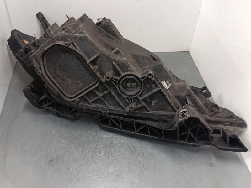 Recambio de faro izquierdo para honda fr-v (be) 1.7 (be1) referencia OEM IAM   