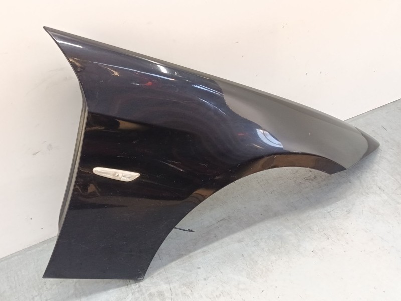 Recambio de aleta delantera derecha para bmw 3 (e90) 320 d referencia OEM IAM   