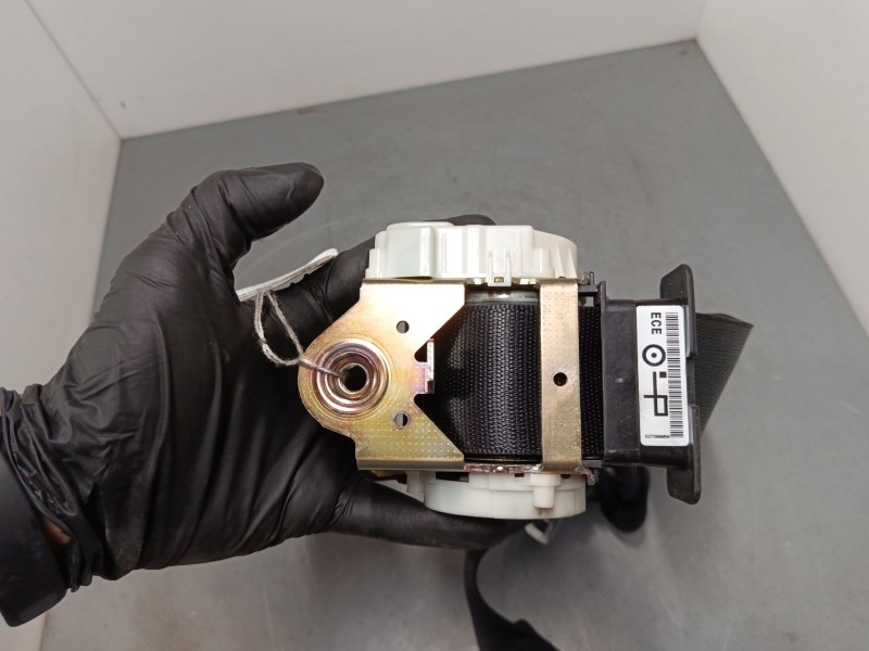 Recambio de cinturon seguridad delantero derecho para bmw 3 (e90) 320 d referencia OEM IAM S27069956  