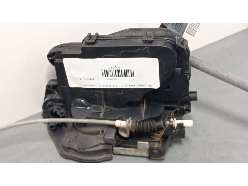 Recambio de cerradura puerta delantera derecha para bmw 3 (e90) 320 d referencia OEM IAM 4389474  