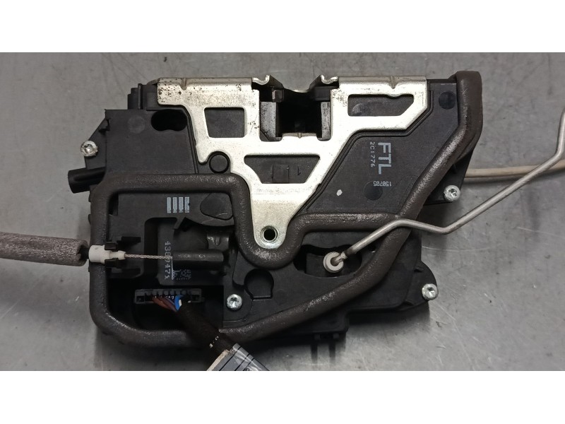 Recambio de cerradura puerta delantera izquierda para bmw 3 (e90) 320 d referencia OEM IAM 4389471  