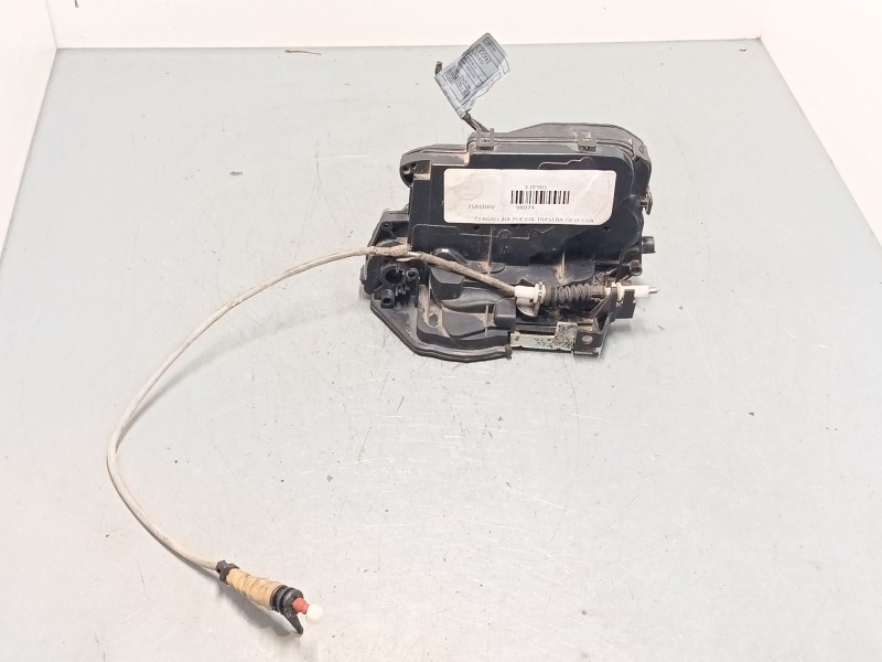 Recambio de cerradura puerta trasera derecha para bmw 3 (e90) 320 d referencia OEM IAM 4389476  