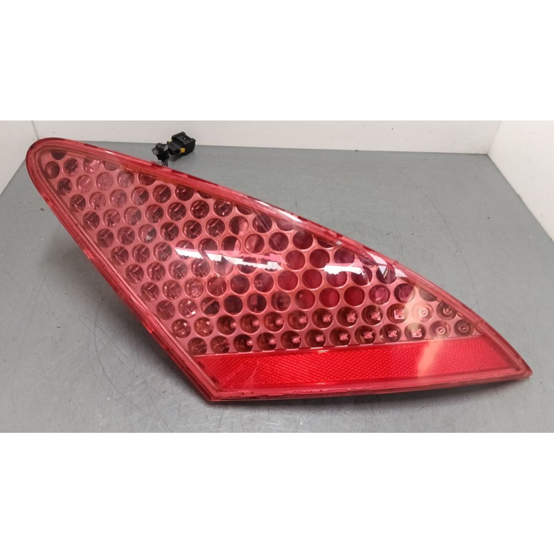 Recambio de piloto trasero porton derecho para peugeot 307 cc (3b) 2.0 16v referencia OEM IAM 96413006JE  