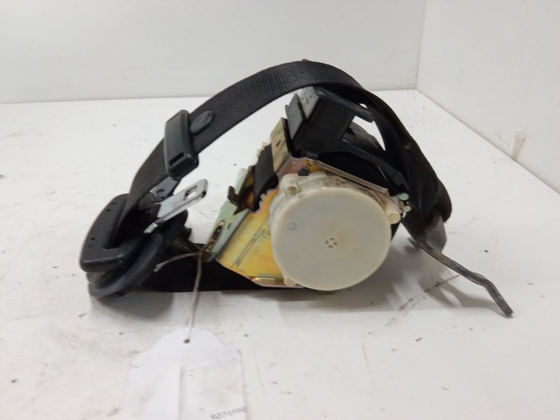 Recambio de cinturon seguridad delantero derecho para bmw 3 (e90) 320 i referencia OEM IAM   