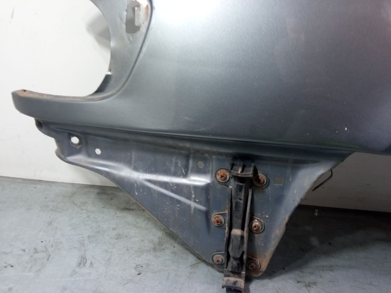 Recambio de aleta delantera izquierda para audi 100 c4 sedán (4a2) 2.3 e referencia OEM IAM   