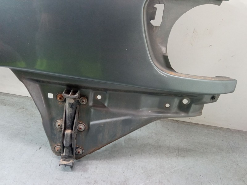 Recambio de aleta delantera derecha para audi 100 c4 sedán (4a2) 2.3 e referencia OEM IAM   