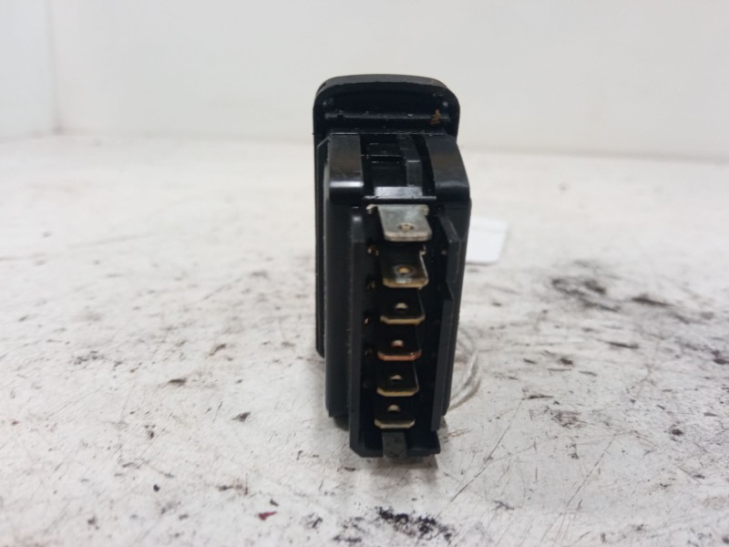 Recambio de mando elevalunas delantero derecho para renault kangoo (kc0/1_) 1.5 dci (kc07) referencia OEM IAM   