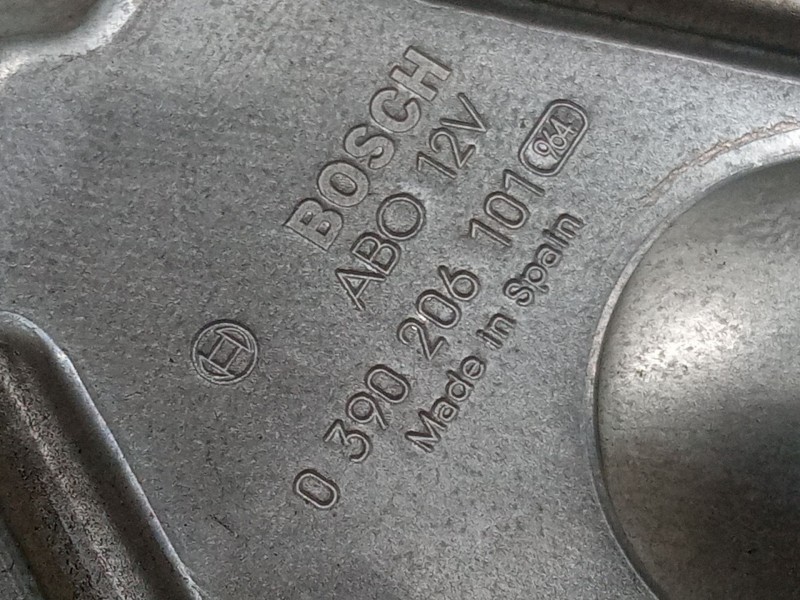 Recambio de motor limpia trasero para renault kangoo (kc0/1_) 1.5 dci (kc07) referencia OEM IAM 0390203101  