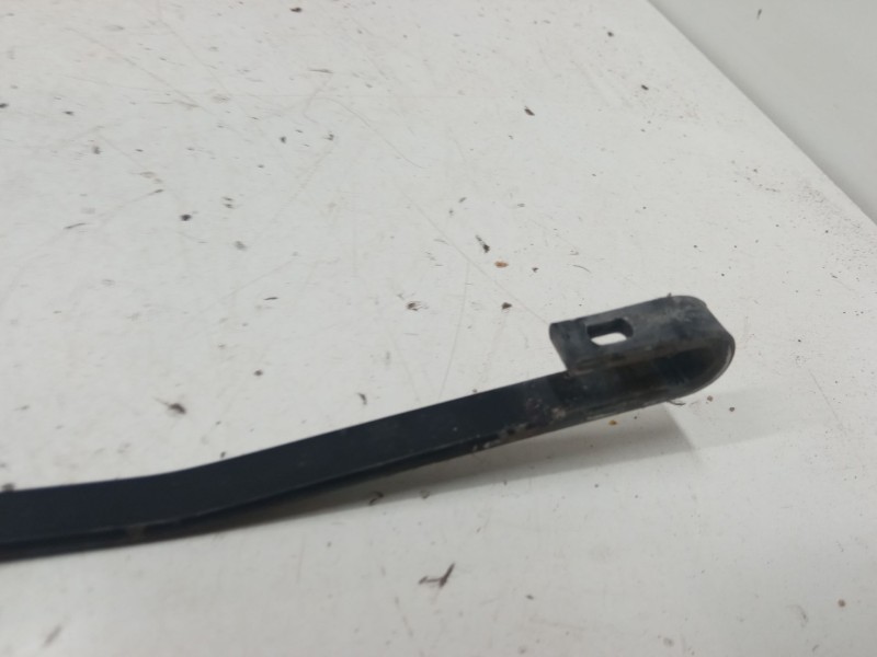 Recambio de brazo limpia delantero derecho para renault kangoo (kc0/1_) 1.5 dci (kc07) referencia OEM IAM   