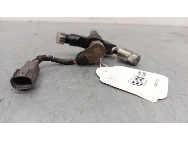 Recambio de inyector para lexus is ii (_e2_) 220d (ale20) referencia OEM IAM 2367026011  