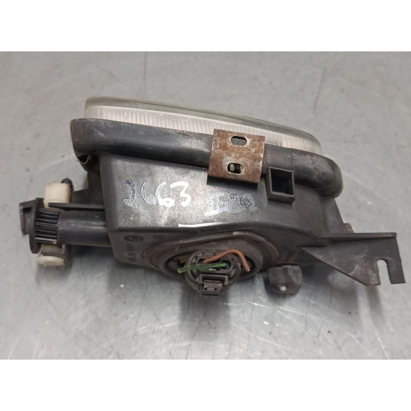 Recambio de faro antiniebla izquierdo para mercedes-benz clase c t-model (s203) c 200 cdi (203.204) referencia OEM IAM 203820115