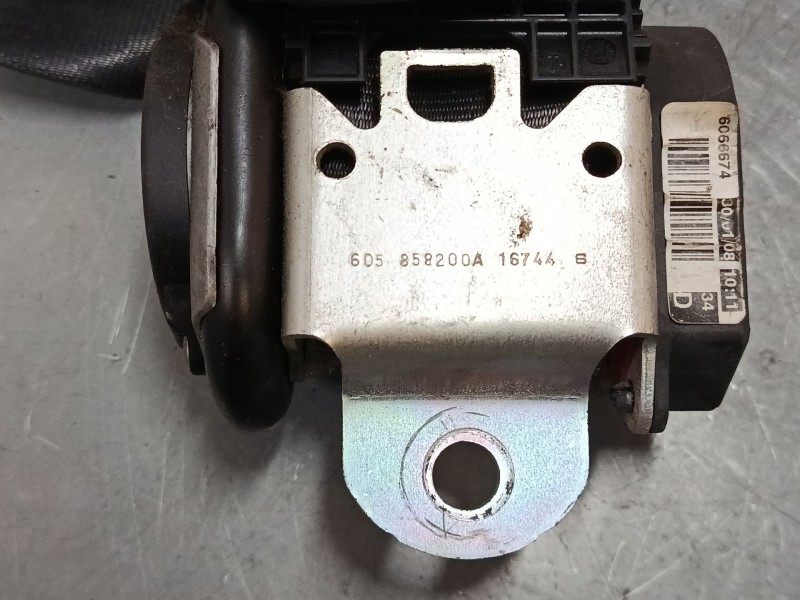 Recambio de cinturon seguridad delantero derecho para seat ibiza iii (6l1) 1.4 tdi referencia OEM IAM 6L4857706L 6066674 