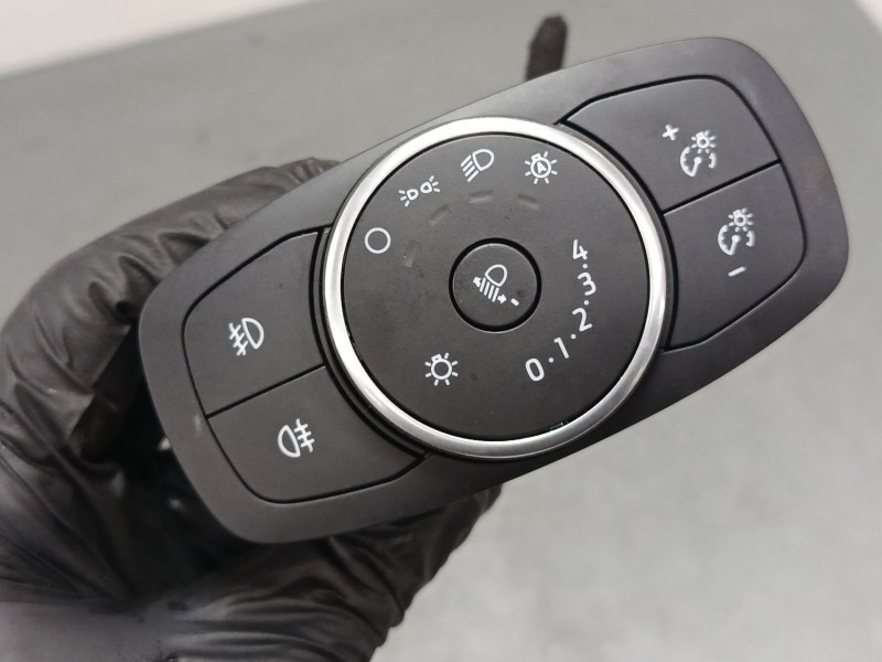 Recambio de conmutador de luces para ford fiesta vii (hj, hf) 1.0 ecoboost referencia OEM IAM 1034567200 H1BT13D061AD 