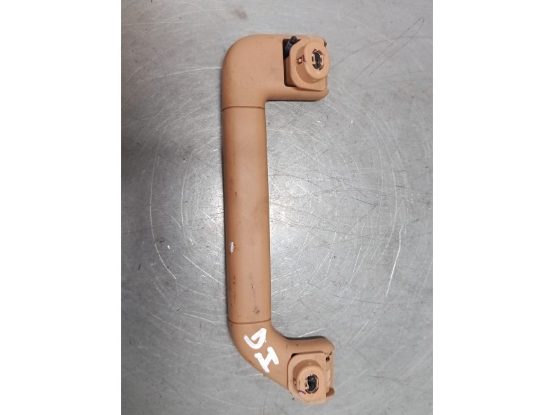 Recambio de asidero delantero izquierdo para porsche cayenne (9pa) s 4.5 referencia OEM IAM 7L0857607A  