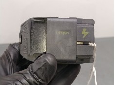 Recambio de mando elevalunas central para peugeot expert (224_) 2.0 hdi 16v referencia OEM IAM    2