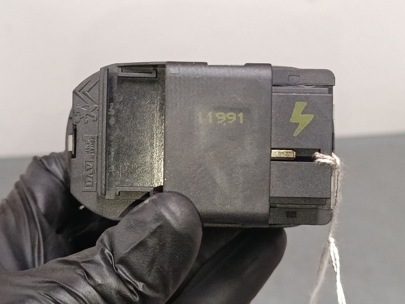 Recambio de mando elevalunas central para peugeot expert (224_) 2.0 hdi 16v referencia OEM IAM   