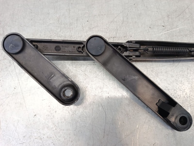 Recambio de brazo limpia delantero derecho para porsche cayenne (9pa) s 4.5 referencia OEM IAM 7L5955407  