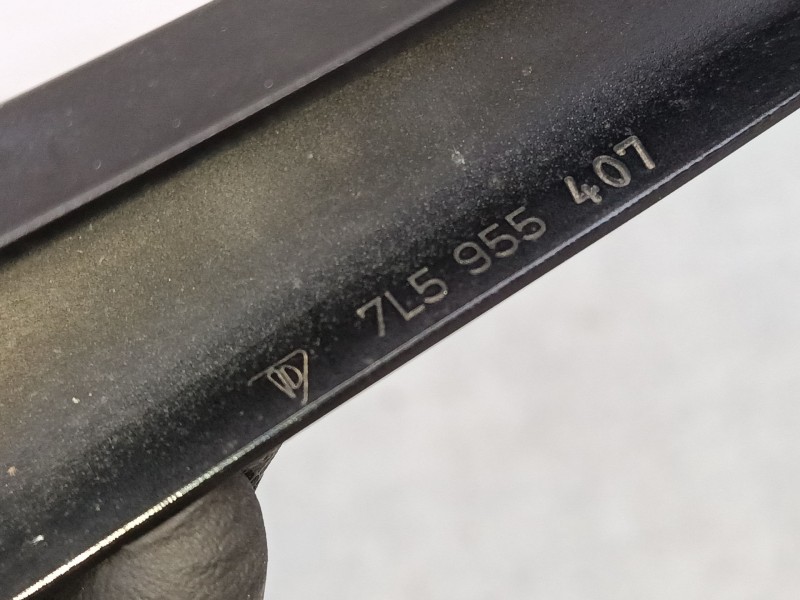 Recambio de brazo limpia delantero izquierdo para porsche cayenne (9pa) s 4.5 referencia OEM IAM 7L0955408  