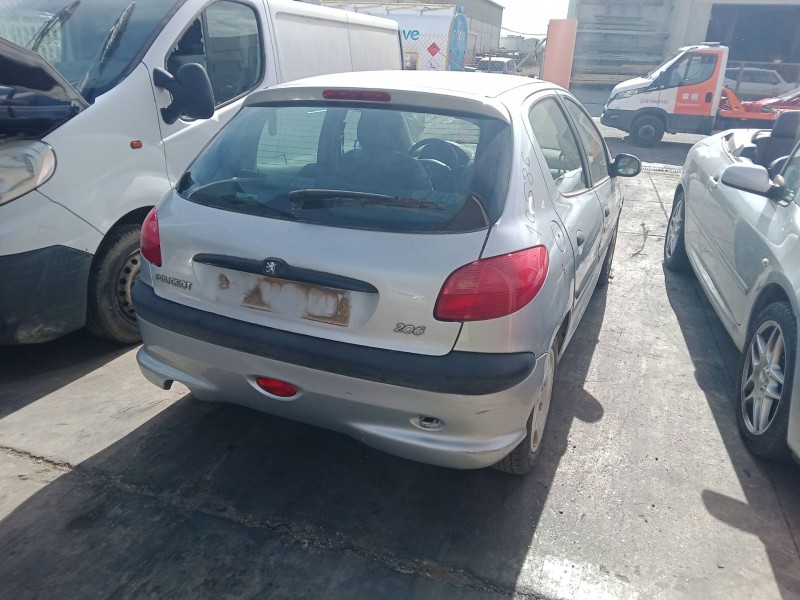 peugeot 206 hatchback (2a/c) del año 2002