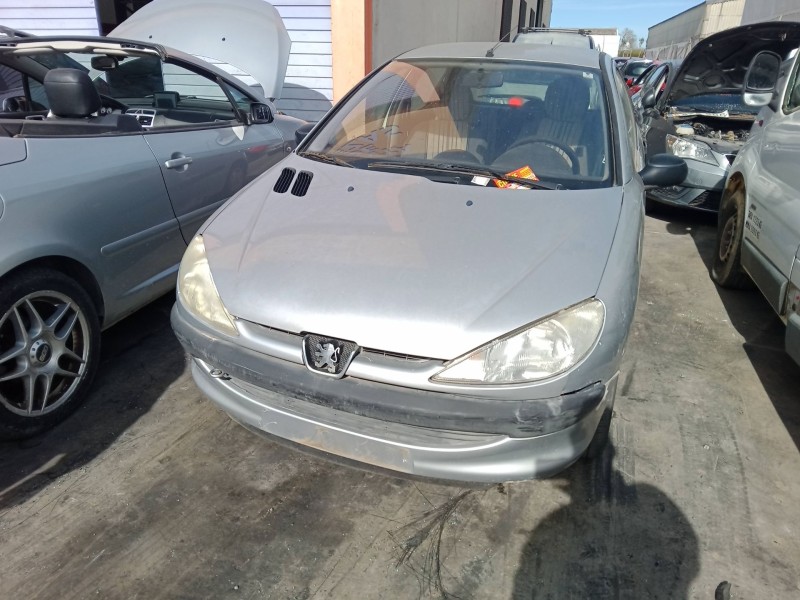 peugeot 206 hatchback (2a/c) del año 2002