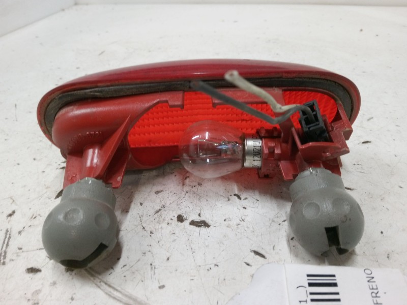 Recambio de luz central de freno para renault kangoo (kc0/1_) 1.5 dci referencia OEM IAM   