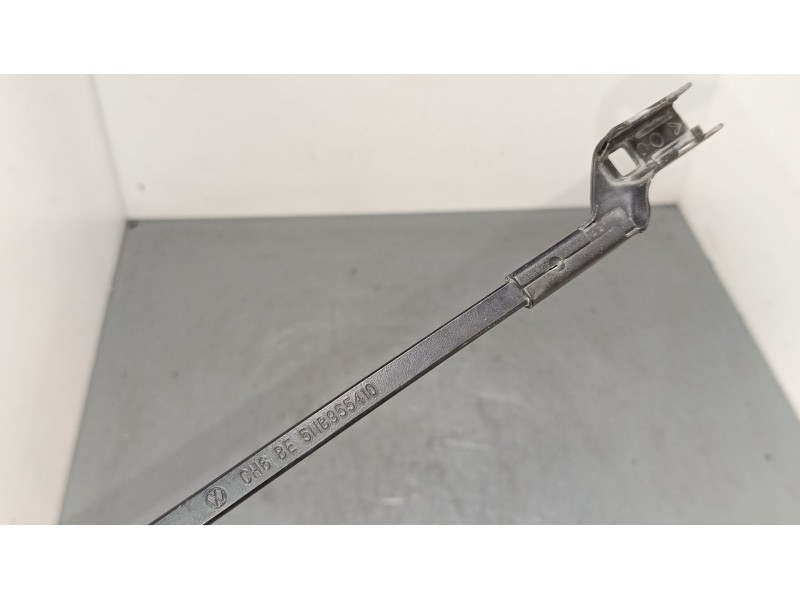 Recambio de brazo limpia delantero derecho para volkswagen tiguan (ad1, ax1) 2.0 tdi referencia OEM IAM 5N8955410  