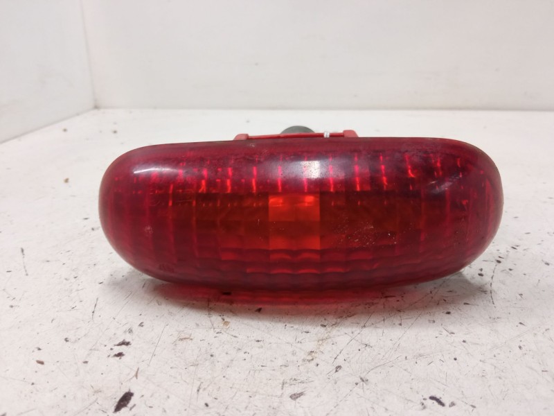 Recambio de luz central de freno para renault trafic ii furgoneta (fl) 1.9 dci 100 (fl0c) referencia OEM IAM   