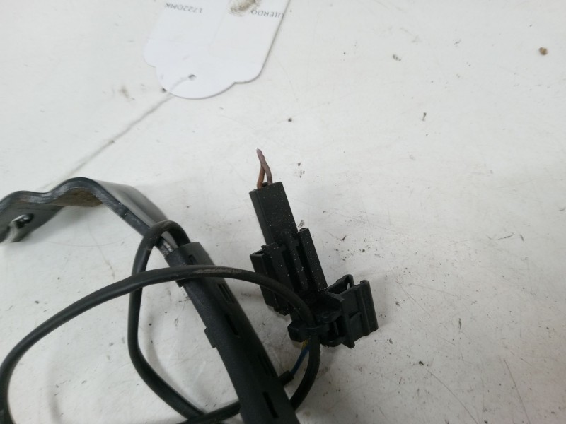 Recambio de anclaje cinturon delantero izquierdo para seat toledo iii (5p2) 2.0 tdi 16v referencia OEM IAM   