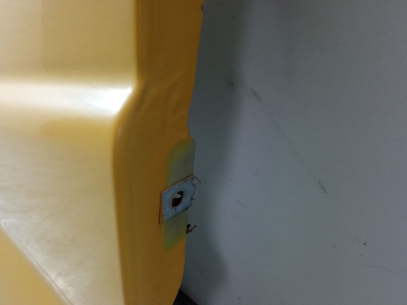 Recambio de aleta delantera izquierda para renault trafic ii furgoneta (fl) 1.9 dci 100 (fl0c) referencia OEM IAM   