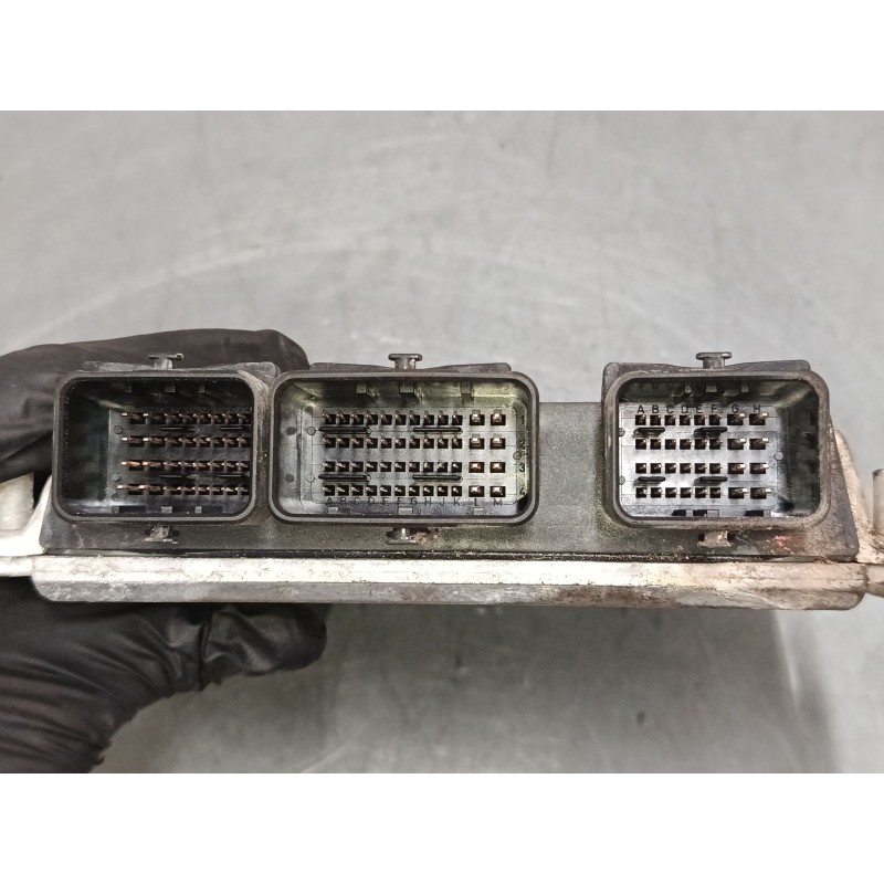 Recambio de centralita motor uce para peugeot expert (224_) 2.0 hdi 16v referencia OEM IAM 9643527180 0281010591 