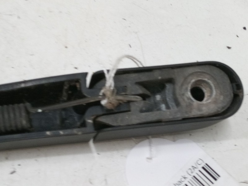 Recambio de brazo limpia trasero para peugeot 206 hatchback (2a/c) 1.4 i referencia OEM IAM   