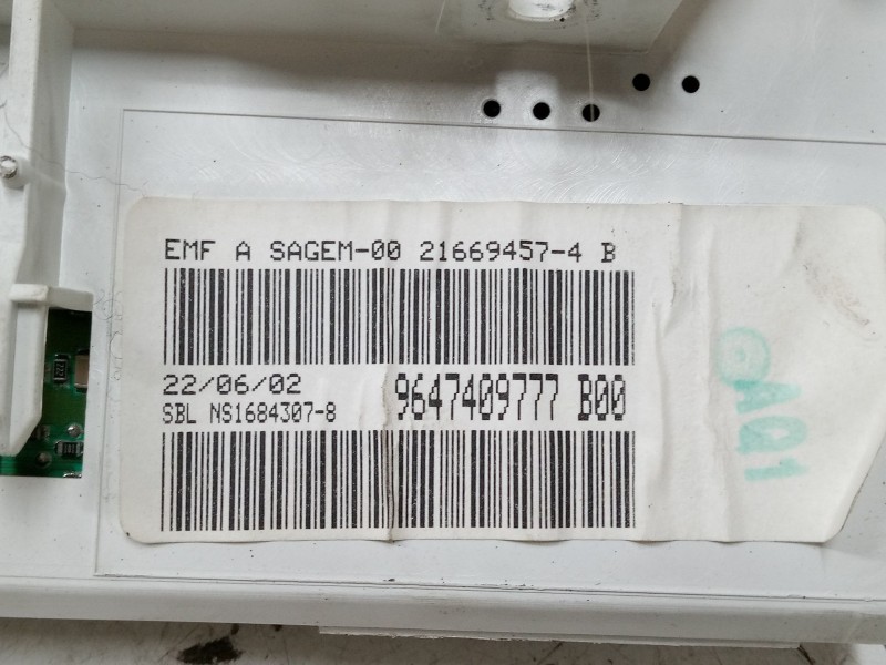 Recambio de pantalla interior reloj para peugeot 206 hatchback (2a/c) 1.4 i referencia OEM IAM 9647409777B00 216694574B 