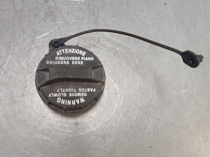 Recambio de tapon combustible para hyundai i30 (fd) 1.4 referencia OEM IAM   