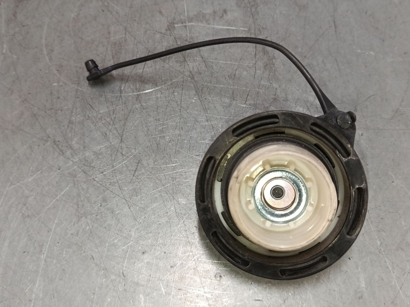 Recambio de tapon combustible para hyundai i30 (fd) 1.4 referencia OEM IAM   