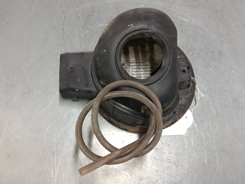 Recambio de tapa exterior combustible para seat altea (5p1) 1.4 tsi referencia OEM IAM 5P0809905  