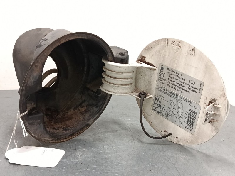 Recambio de tapa exterior combustible para seat altea (5p1) 1.4 tsi referencia OEM IAM 5P0809905  