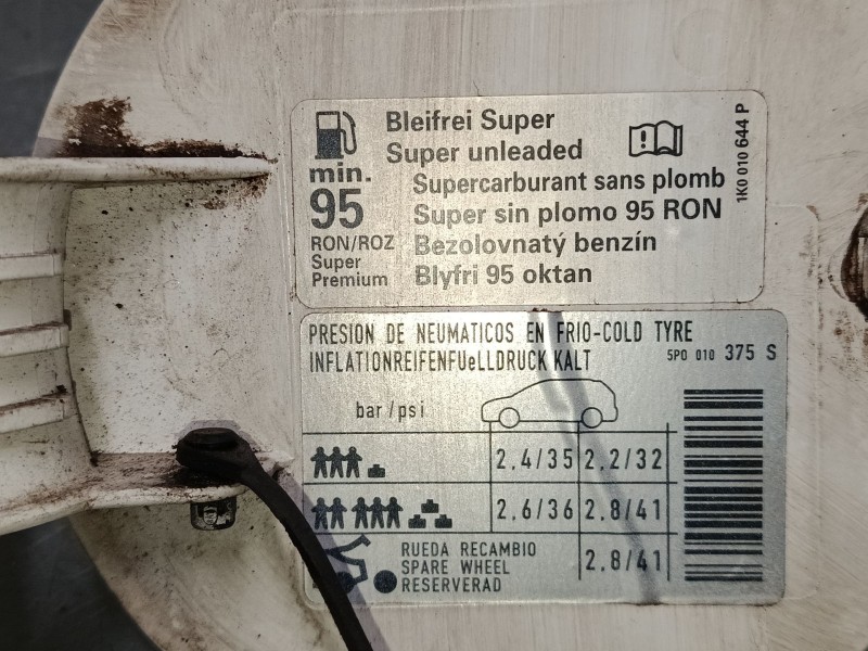 Recambio de tapa exterior combustible para seat altea (5p1) 1.4 tsi referencia OEM IAM 5P0809905  