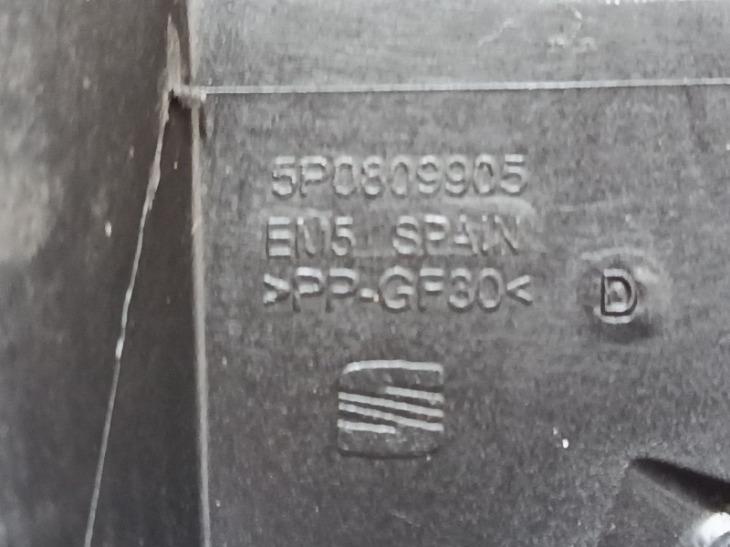 Recambio de tapa exterior combustible para seat altea (5p1) 1.4 tsi referencia OEM IAM 5P0809905  