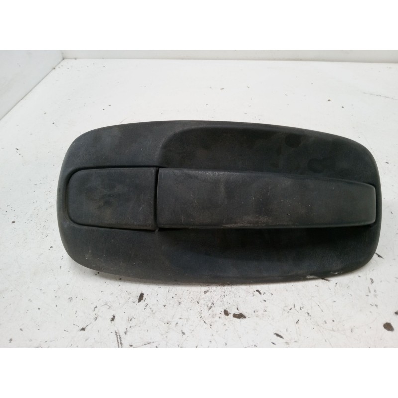 Recambio de maneta exterior puerta delantera derecha para renault trafic ii furgoneta (fl) 1.9 dci 100 (fl0c) referencia OEM IAM