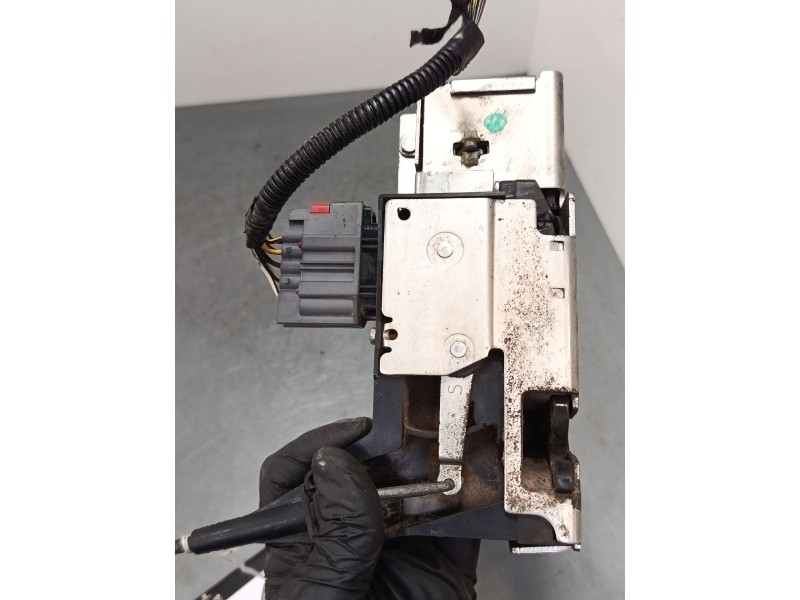 Recambio de cerradura puerta delantera izquierda para ford tourneo connect 1.8 tdci referencia OEM IAM   