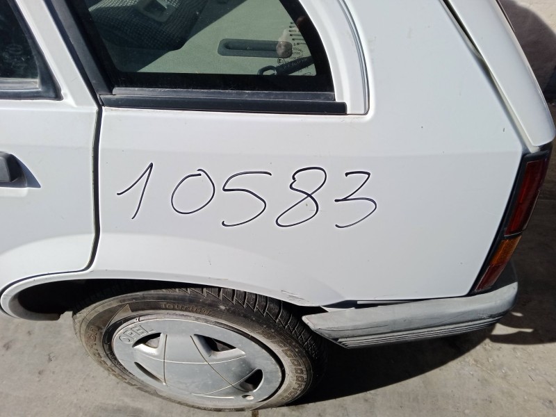 opel corsa a hatchback (s83) del año 1989