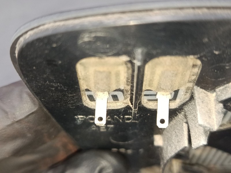 Recambio de cristal retrovisor izquierdo para skoda rapid (nh3, nk3, nk6) 1.6 tdi referencia OEM IAM 212834373  