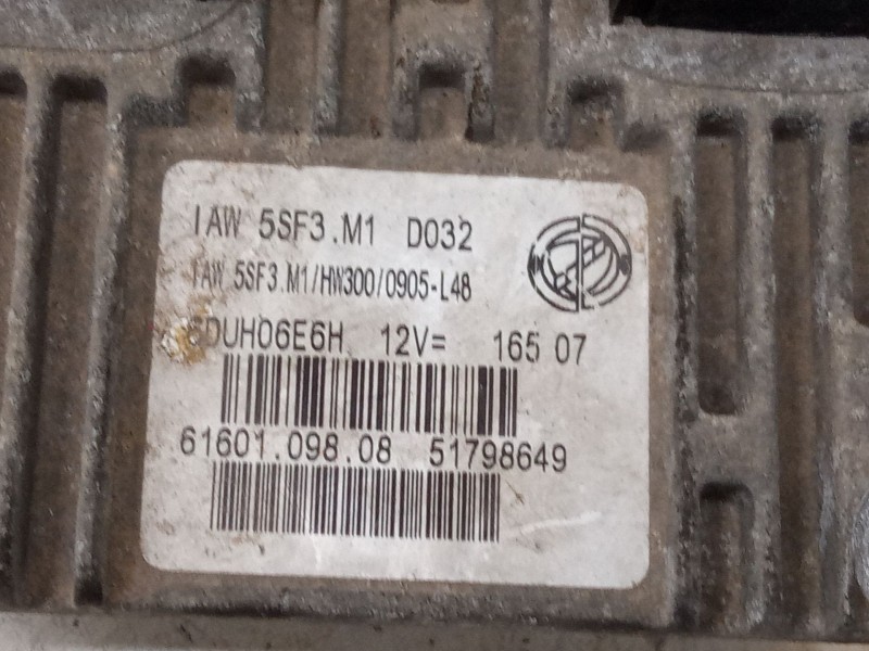 Recambio de centralita motor uce para fiat grande punto (199_) 1.2 referencia OEM IAM 51798649 IAW5SF3.M1 