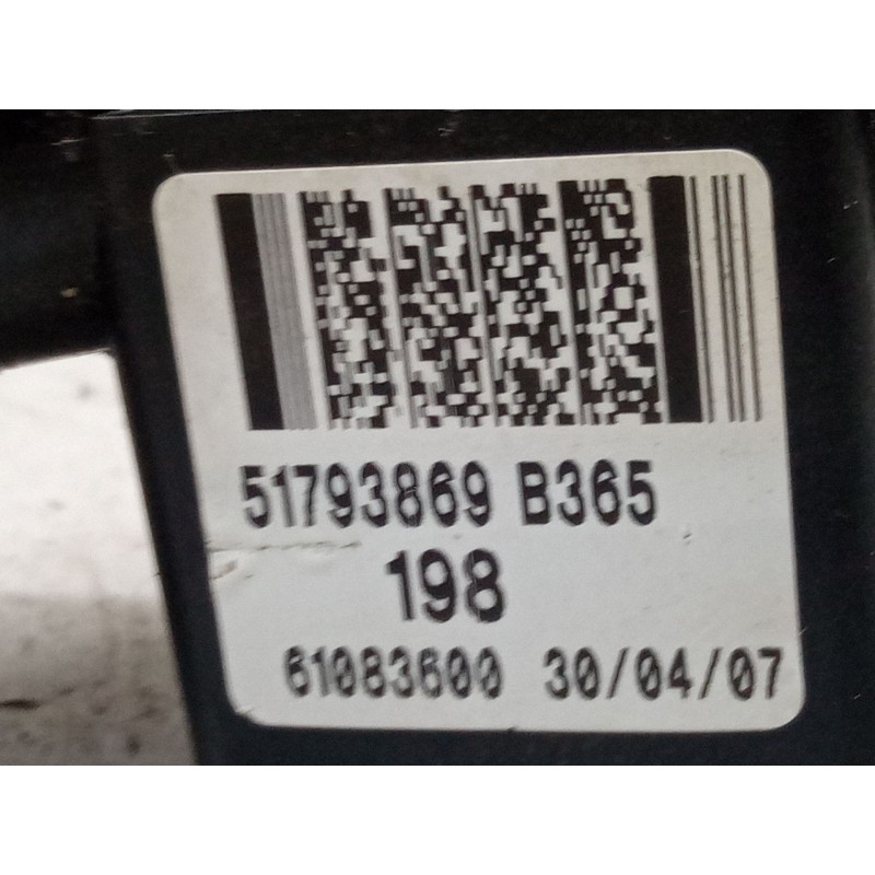 Recambio de clausor para fiat bravo ii (198_) 1.9 d multijet (198axb1a) referencia OEM IAM 51793869B365 61083600 