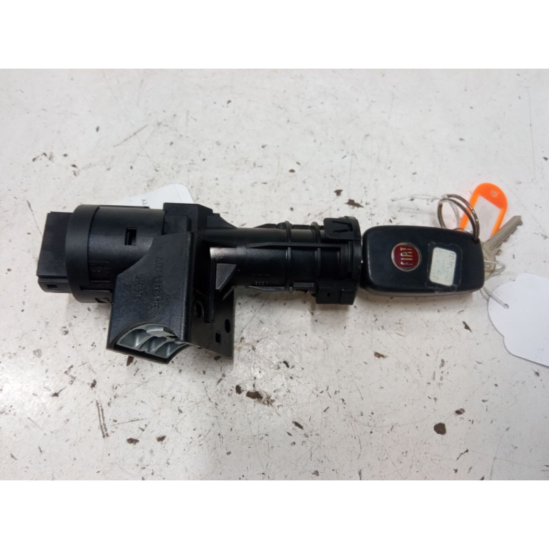 Recambio de clausor para fiat bravo ii (198_) 1.9 d multijet (198axb1a) referencia OEM IAM 51793869B365 61083600 