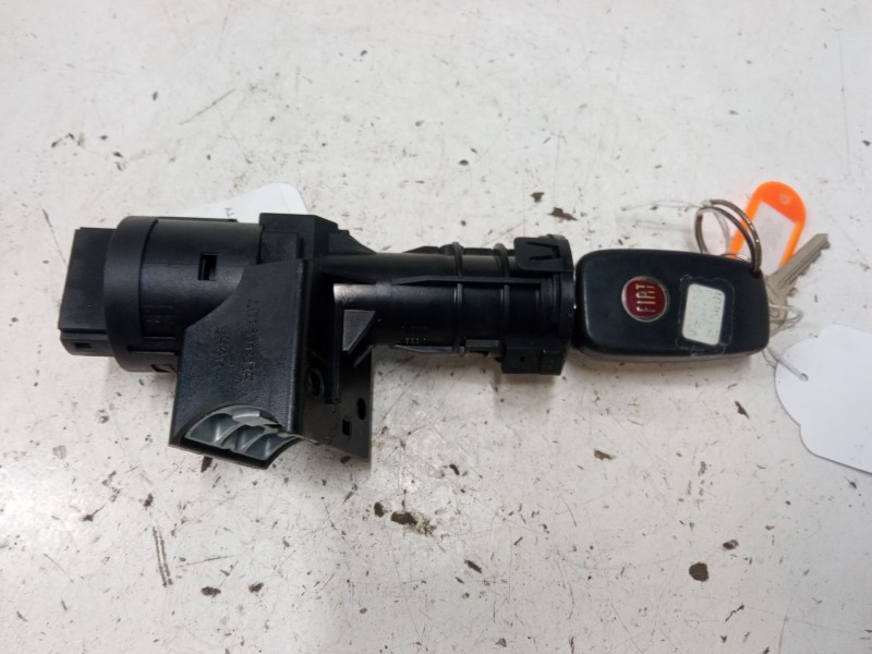 Recambio de clausor para fiat bravo ii (198_) 1.9 d multijet (198axb1a) referencia OEM IAM 51793869B365 61083600 