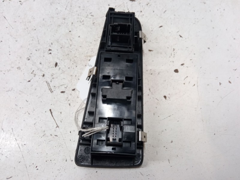 Recambio de mando elevalunas delantero izquierdo para fiat bravo ii (198_) 1.9 d multijet (198axb1a) referencia OEM IAM 73543446