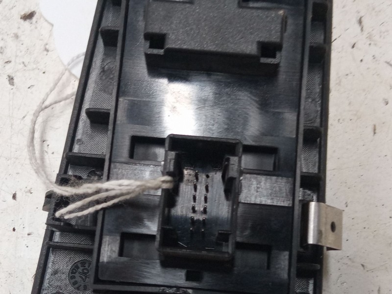 Recambio de mando elevalunas delantero izquierdo para fiat bravo ii (198_) 1.9 d multijet (198axb1a) referencia OEM IAM 73543446