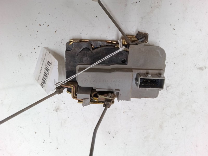 Recambio de cerradura puerta delantera derecha para peugeot 206 hatchback (2a/c) 1.4 i referencia OEM IAM   